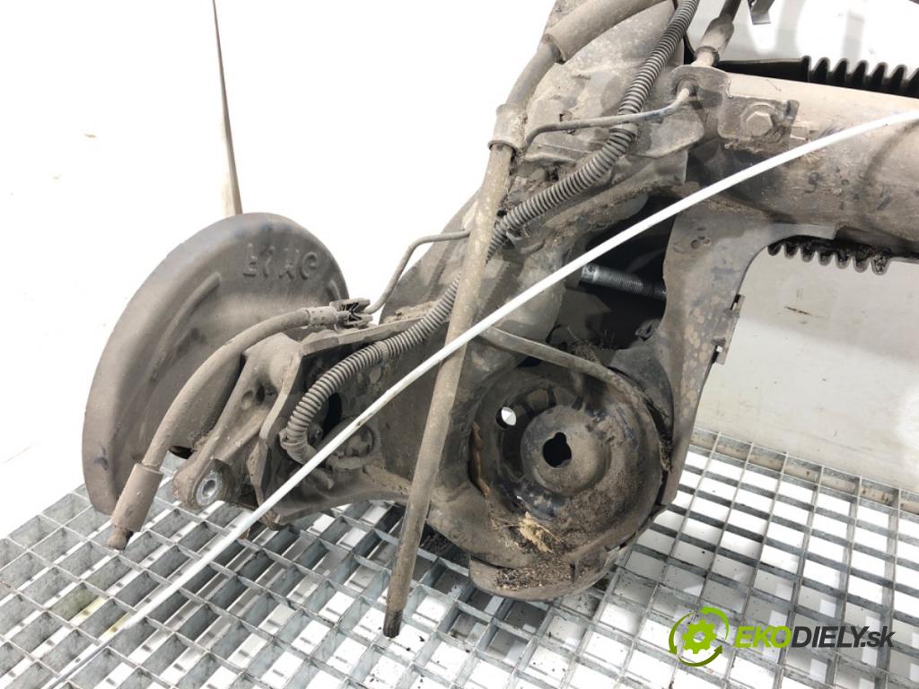 TOYOTA PROACE Nadwozie pełne/minivan 2021 96 kW 1.5 D-4D 130 (BPZMA) 1499 výztuha zadní část