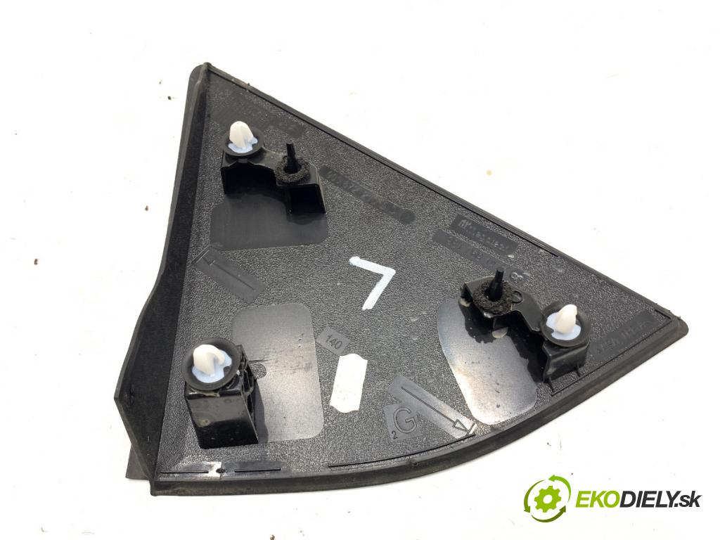 TOYOTA PROACE Nadwozie pełne/minivan 2021 96 kW 1.5 D-4D 130 (BPZMA) 1499 kryt trojuhelník blatníka přední část levá strana 9817691477