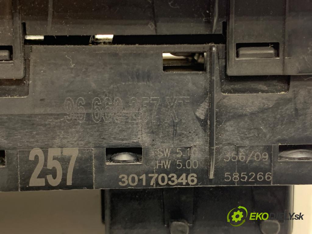 CITROEN C5 III sedan 2010 120 kW 2.0 HDi 165 1997 Prepínač okien 96660257XT (Prepínacie páčky pod volantom)