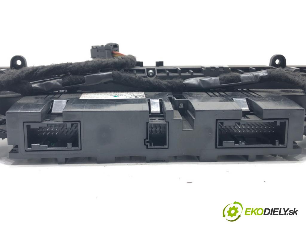 CITROEN C5 III sedan 2010 120 kW 2.0 HDi 165 1997 Panel ovládania kúrenia 96715288ZD (Prepínacie páčky pod volantom)