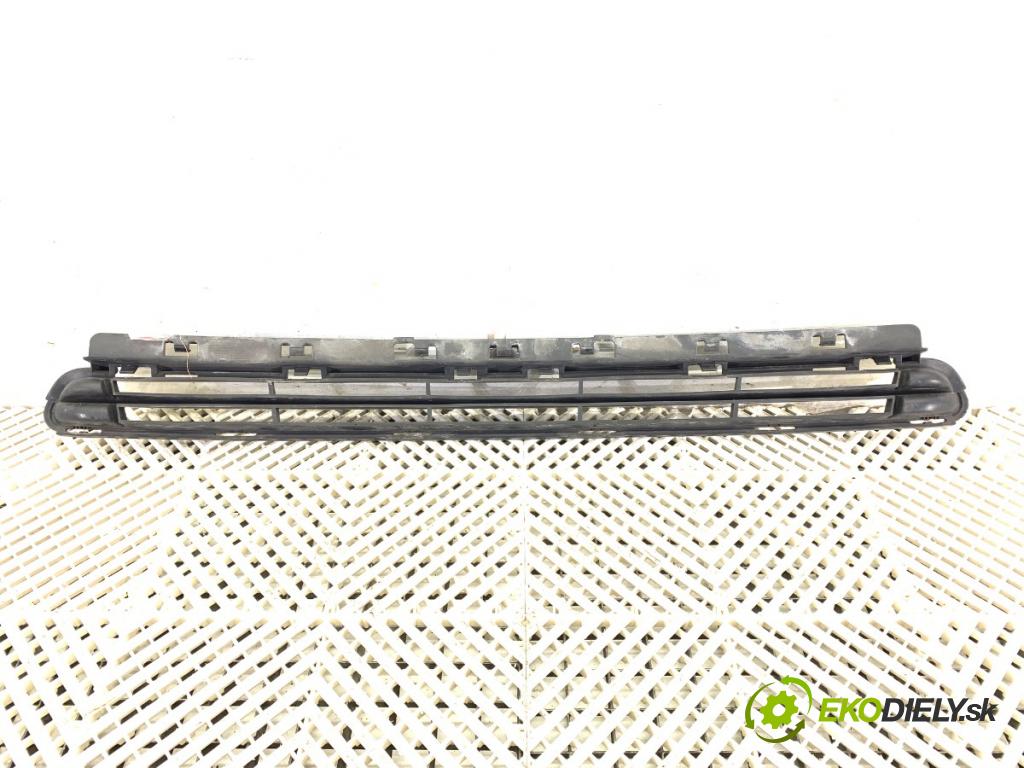 CITROEN C5 III sedan 2010 120 kW 2.0 HDi 165 1997 mří nárazníka přední část střední