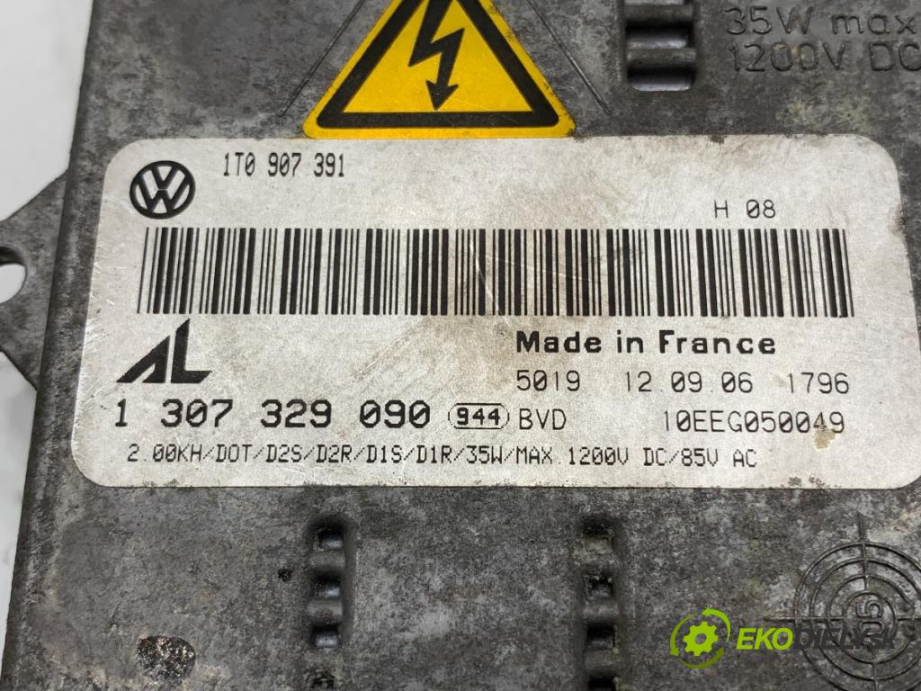 VW TOURAN nadwozie wielkoprzestrzenne (MPV) 2006 125 kW 2.0 TDI 1968 Menič XENON 1T0907391 1307329090 (Riadiaca jednotka xenónu)