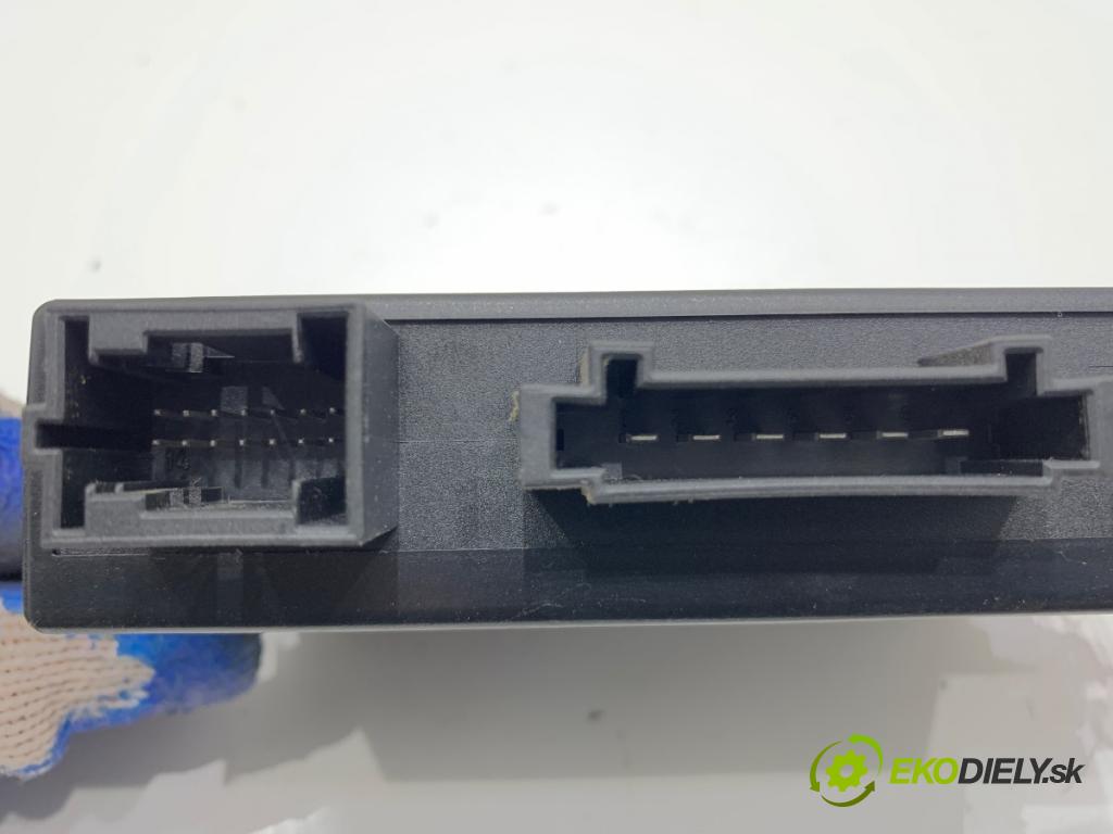 VW TOURAN nadwozie wielkoprzestrzenne (MPV) 2006 125 kW 2.0 TDI 1968 Modul ťažného oka 8E0907383C (Riadiaca jednotka ostatné)