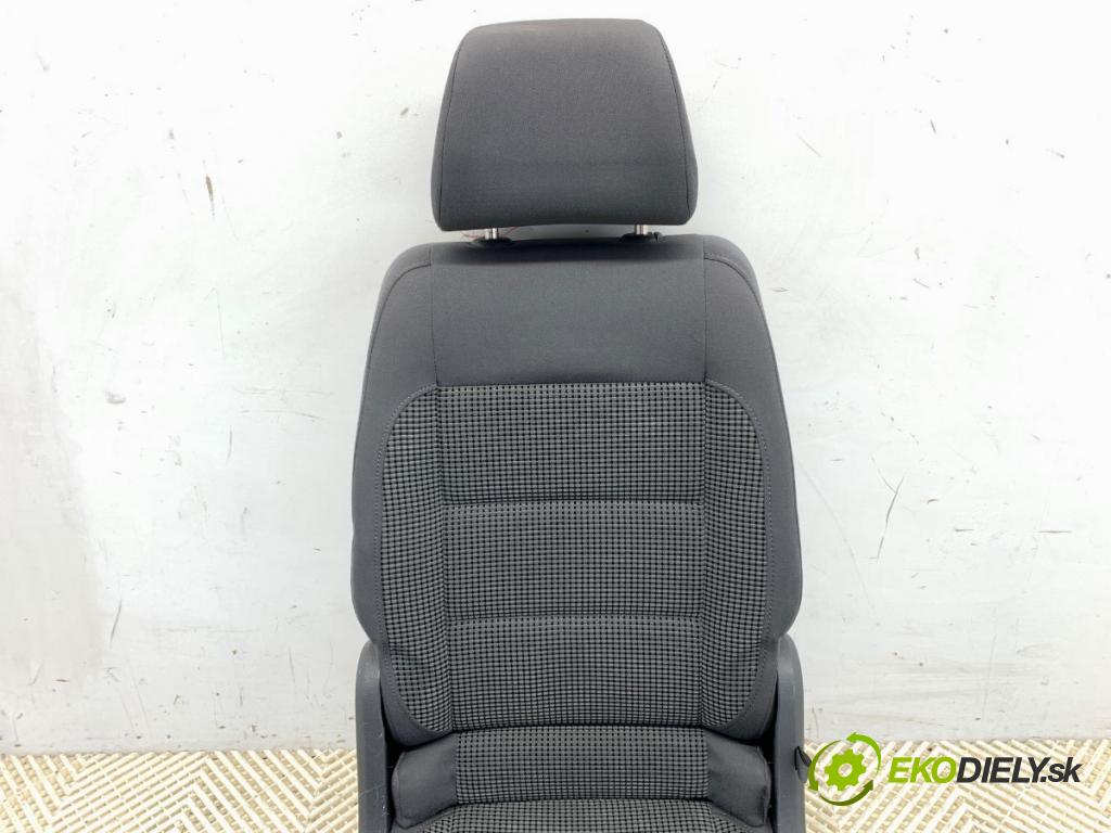 VW TOURAN nadwozie wielkoprzestrzenne (MPV) 2006 125 kW 2.0 TDI 1968 Sedadlo zad