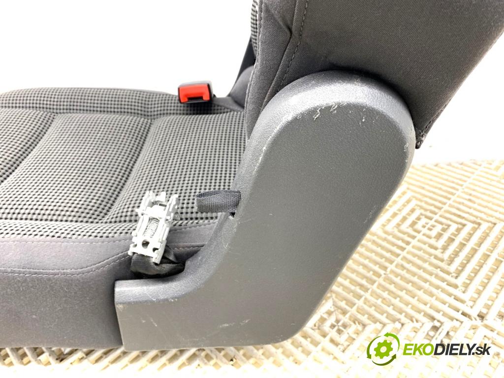 VW TOURAN nadwozie wielkoprzestrzenne (MPV) 2006 125 kW 2.0 TDI 1968 Sedadlo zad