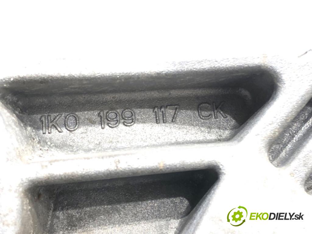 SKODA OCTAVIA III liftback 2019 85 kW 1.6 TDI 1598 Držiak prevodovky 1K0199117CK