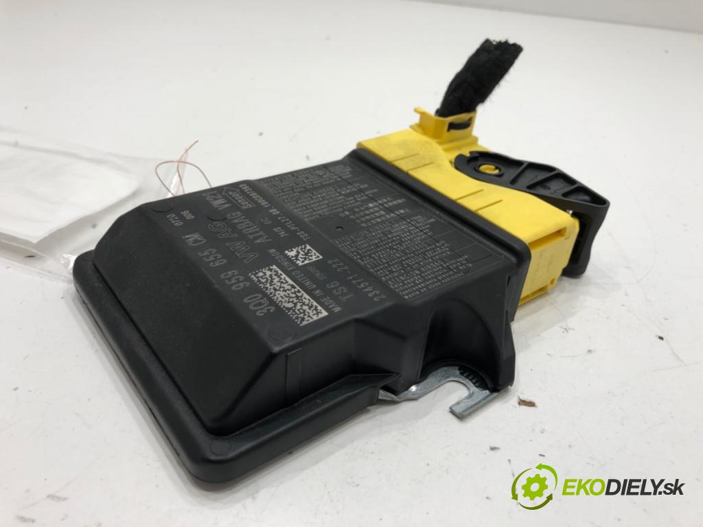 SKODA OCTAVIA III liftback 2019 85 kW 1.6 TDI 1598 senzor airbag 3Q0959655CM (Snímač)