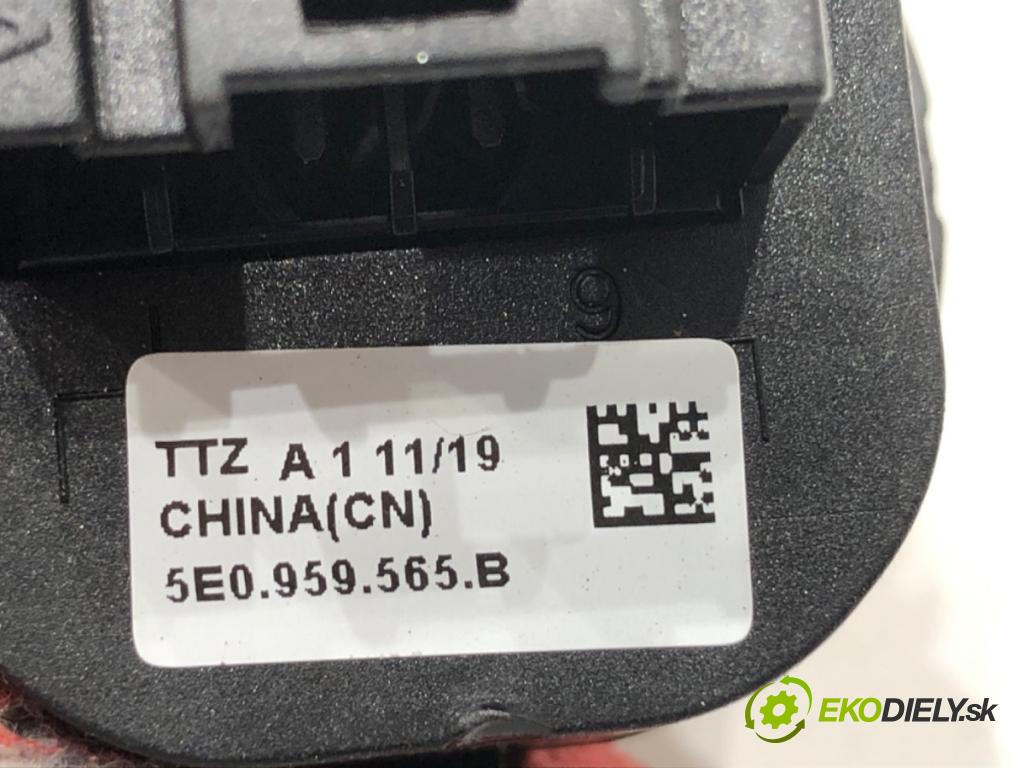 SKODA OCTAVIA III liftback 2019 85 kW 1.6 TDI 1598 Prepínač nastavenia spätných zrkadiel 5E0959565B (Prepínacie páčky pod volantom)