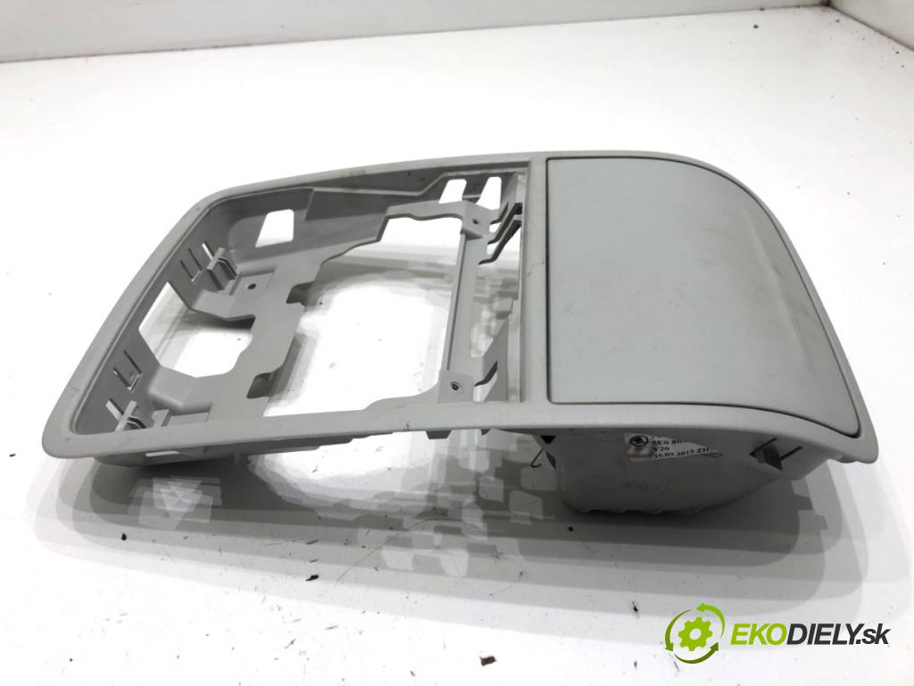 SKODA OCTAVIA III liftback 2019 85 kW 1.6 TDI 1598 Priehradka, kastlík na skla 5E0867489