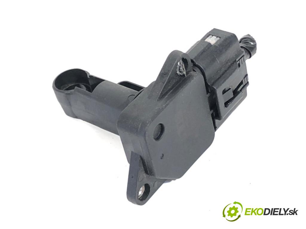 MAZDA 6 GH Kombi 2008 103 kW 2.0 MZR-CD (GH14) 1998 Váha vzduchu LMM8111-052 (Váha vzduchu)