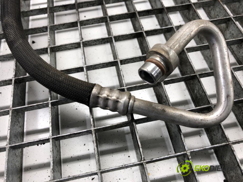 RENAULT CLIO IV liftback 2013 66 kW 1.5 dCi 90 1461 rúrka klimatizácie 924907813R (Rúrka klimatizácie)