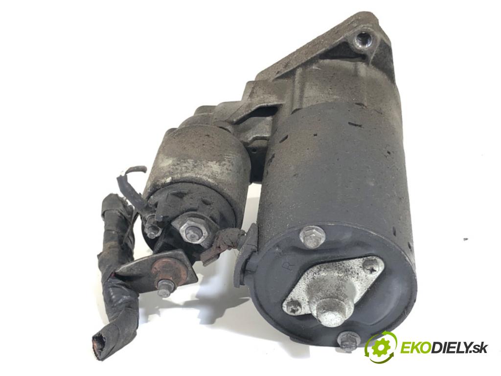 RENAULT CLIO IV liftback 2013 66 kW 1.5 dCi 90 1461 Štartér 233001073R (Štartér)