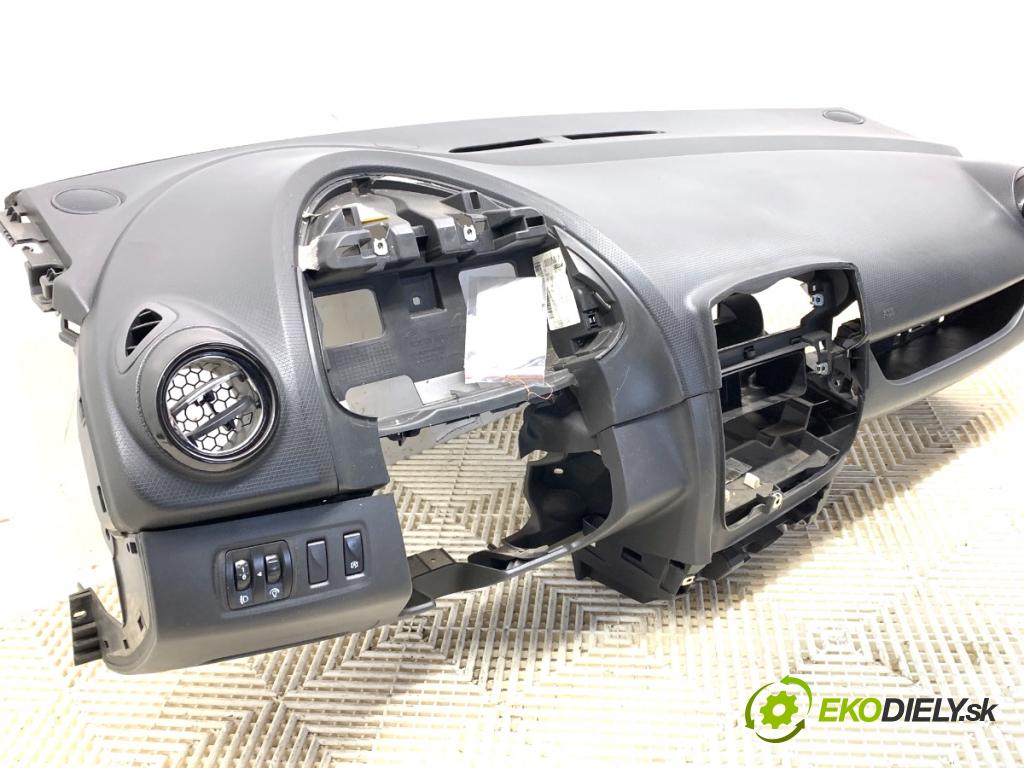RENAULT CLIO IV liftback 2013 66 kW 1.5 dCi 90 1461 Palubná doska silentbloku pasy 682007861R 985108265R