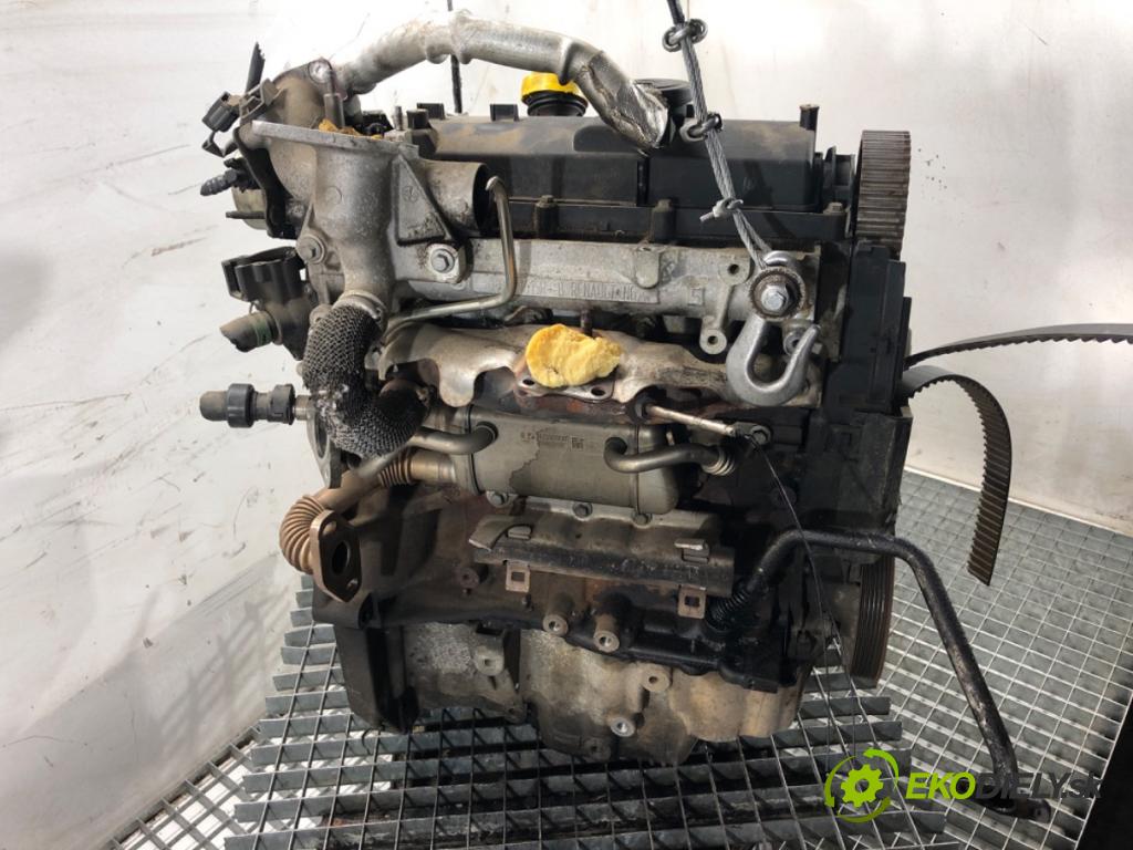 RENAULT CLIO IV liftback 2013 66 kW 1.5 dCi 90 1461 motor K9K608 (Motor)