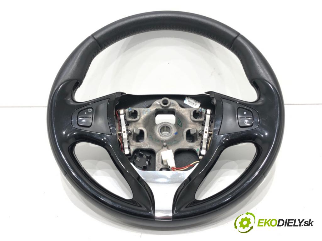 RENAULT CLIO IV liftback 2013 66 kW 1.5 dCi 90 1461 Volant 6218822A (Volant)