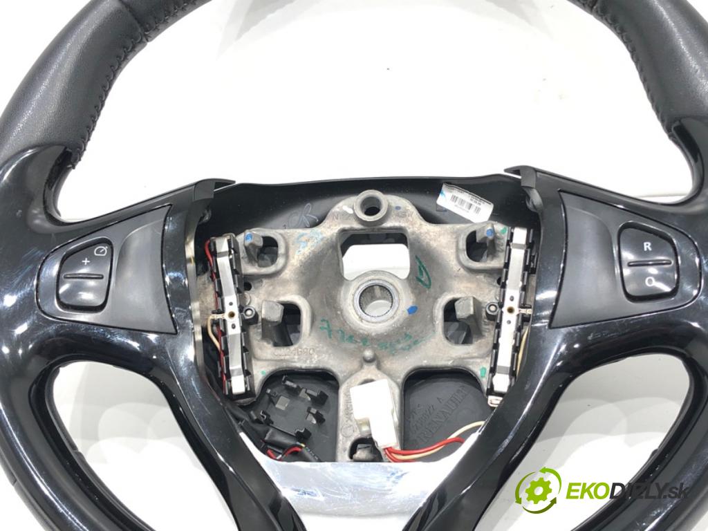 RENAULT CLIO IV liftback 2013 66 kW 1.5 dCi 90 1461 Volant 6218822A (Volant)