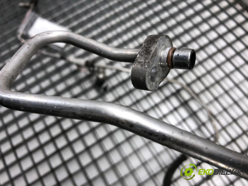 RENAULT CLIO IV liftback 2013 66 kW 1.5 dCi 90 1461 rúrka klimatizácie 924403126R (Rúrka klimatizácie)