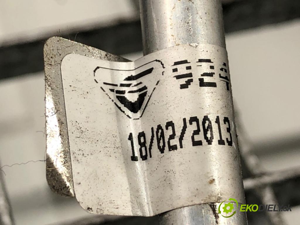 RENAULT CLIO IV liftback 2013 66 kW 1.5 dCi 90 1461 rúrka klimatizácie 924403126R (Rúrka klimatizácie)