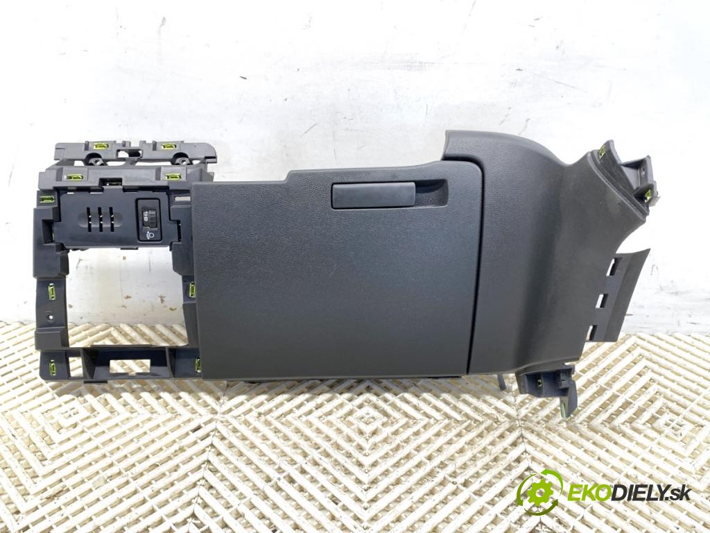 PEUGEOT 3008 nadwozie wielkoprzestrzenne (MPV) 2014 84 kW 1.6 HDi 1560 Priehradka, kastlík volantu 