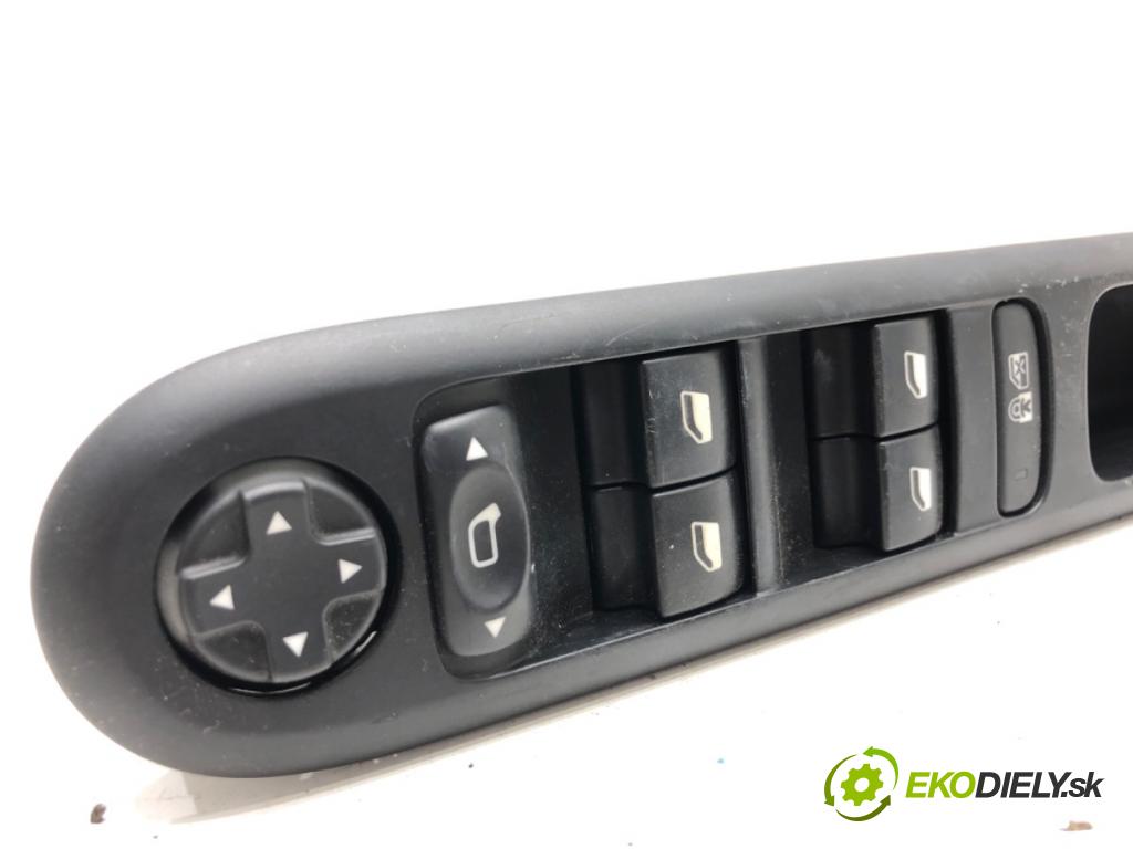 PEUGEOT 3008 nadwozie wielkoprzestrzenne (MPV) 2014 84 kW 1.6 HDi 1560 Prepínač okien 96650620ZD (Prepínacie páčky pod volantom)