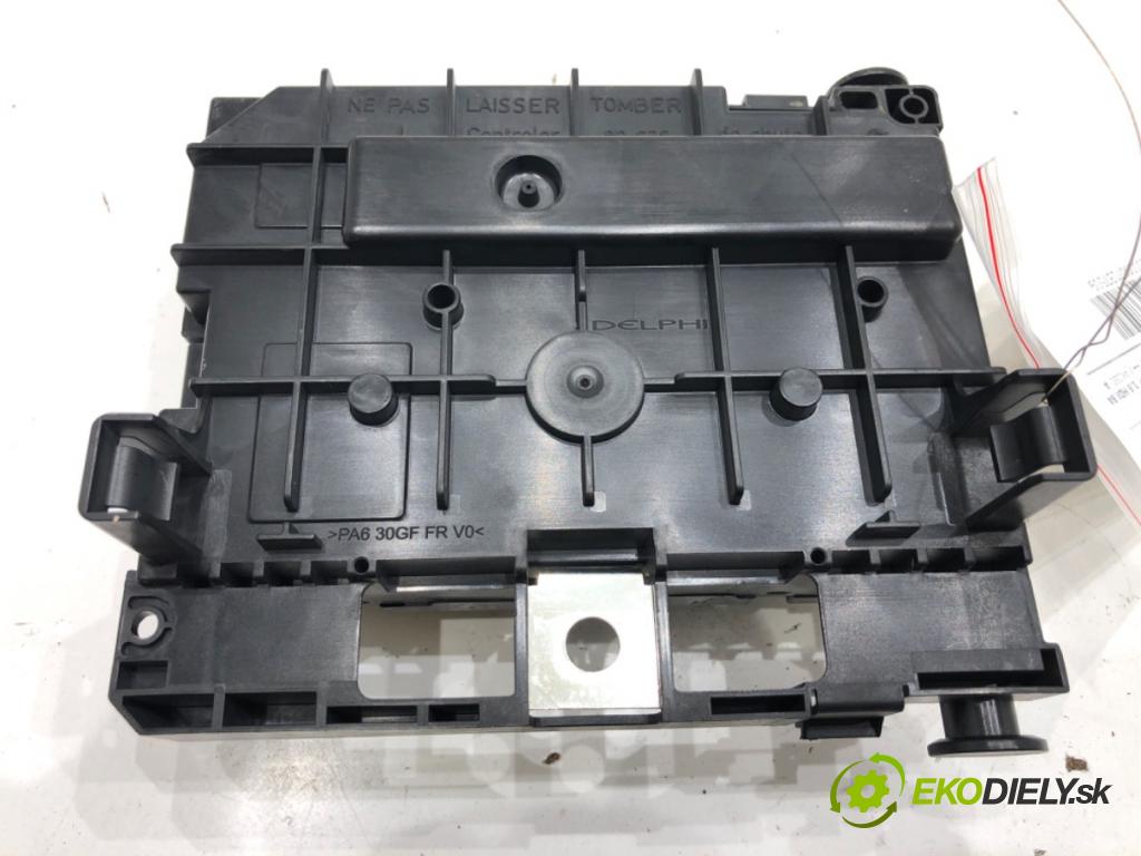 PEUGEOT 3008 nadwozie wielkoprzestrzenne (MPV) 2014 84 kW 1.6 HDi 1560 Modul BSM 9807028580 (Riadiaca jednotka ostatné)