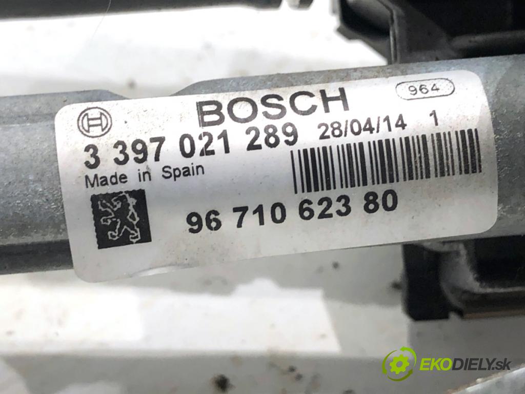 PEUGEOT 3008 nadwozie wielkoprzestrzenne (MPV) 2014 84 kW 1.6 HDi 1560 mechanismus stěračů přední část pravý 9671062380