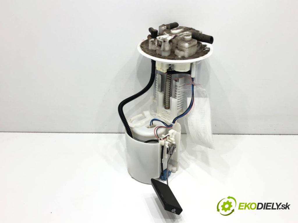 TOYOTA AURIS II Kombi 2017 73 kW 1.8 Hybrid (ZWE186_) 1798 pumpa paliva 77020-02502