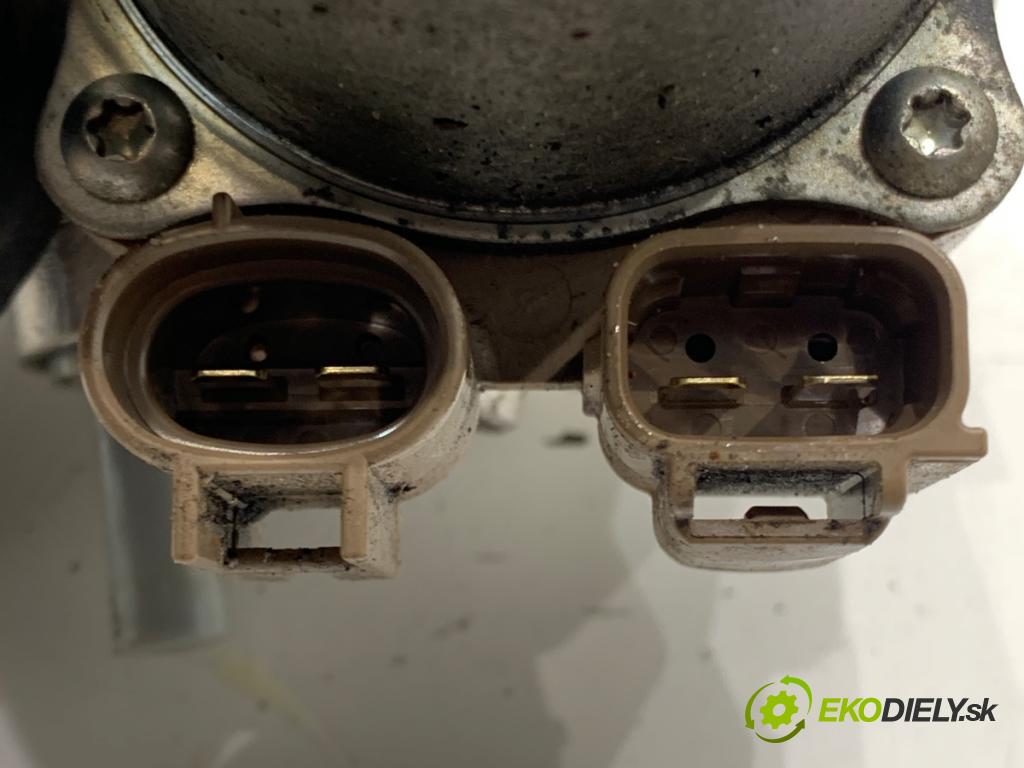 TOYOTA AURIS II Kombi 2017 73 kW 1.8 Hybrid (ZWE186_) 1798 Pumpa ABS  (Pumpa ABS)