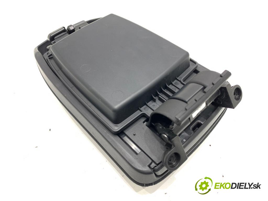 TOYOTA AURIS II Kombi 2017 73 kW 1.8 Hybrid (ZWE186_) 1798 Lakťová opierka  (Lakťová opierka)