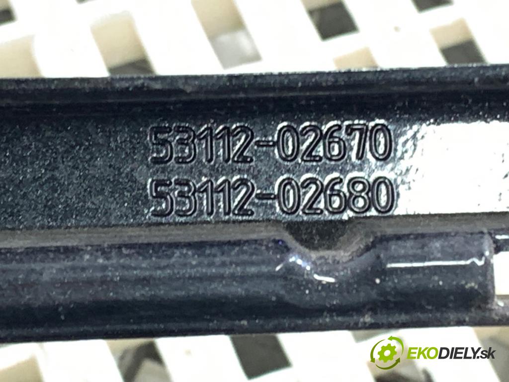 TOYOTA AURIS II Kombi 2017 73 kW 1.8 Hybrid (ZWE186_) 1798 Mriežky nárazníka predný 53112-02670 (Mriežka predná (maska chladiča))