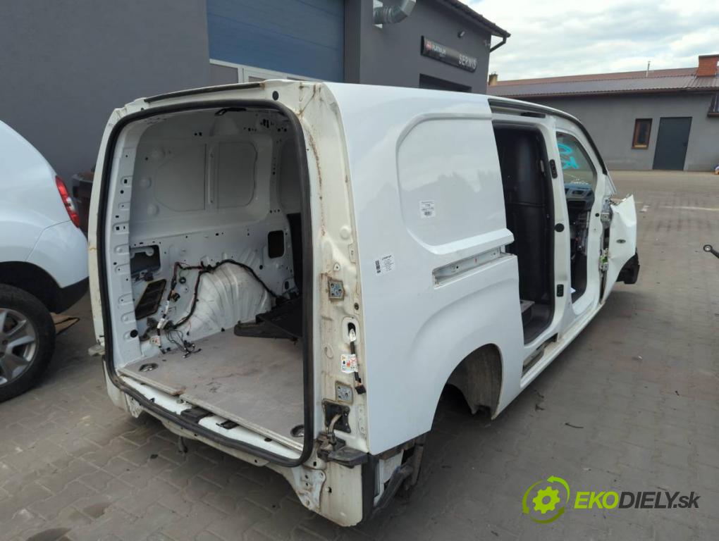 TOYOTA PROACE Nadwozie pełne/minivan 2021 96 kW 1.5 D-4D 130 (BPZMA) 1499 KAROSERIA ČTVRŤÁK blatník zadní část levý pravý práh střecha PODŁUŻNICA levý pravý 
