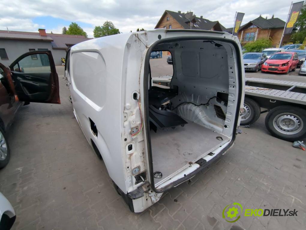 TOYOTA PROACE Nadwozie pełne/minivan 2021 96 kW 1.5 D-4D 130 (BPZMA) 1499 KAROSERIA ČTVRŤÁK blatník zadní část levý pravý práh střecha PODŁUŻNICA levý pravý