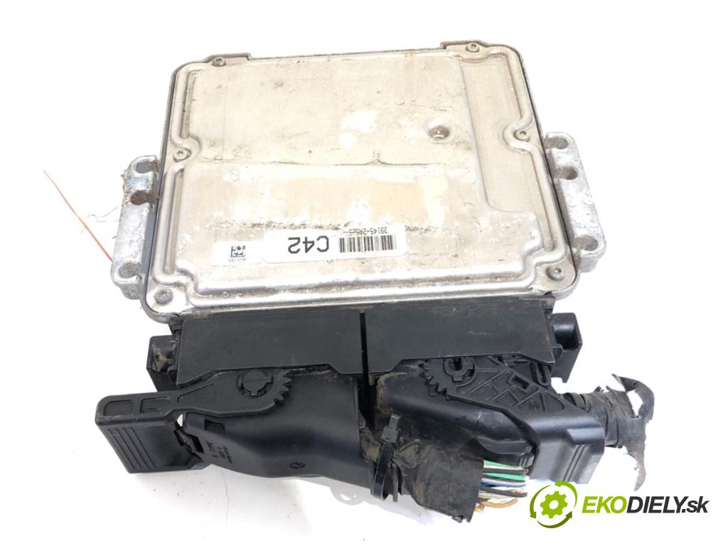 HYUNDAI i40 Kombi 2016 104 kW 1.7 CRDi 1685 riadiaca jednotka Motor 39140-2A525 (Riadiaca jednotka)