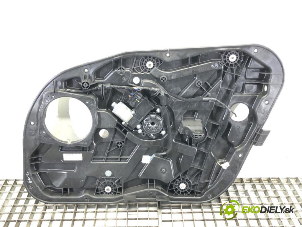 HYUNDAI i40 Kombi 2016 104 kW 1.7 CRDi 1685 mechanismus okna pravý přední část 82460-3Z010