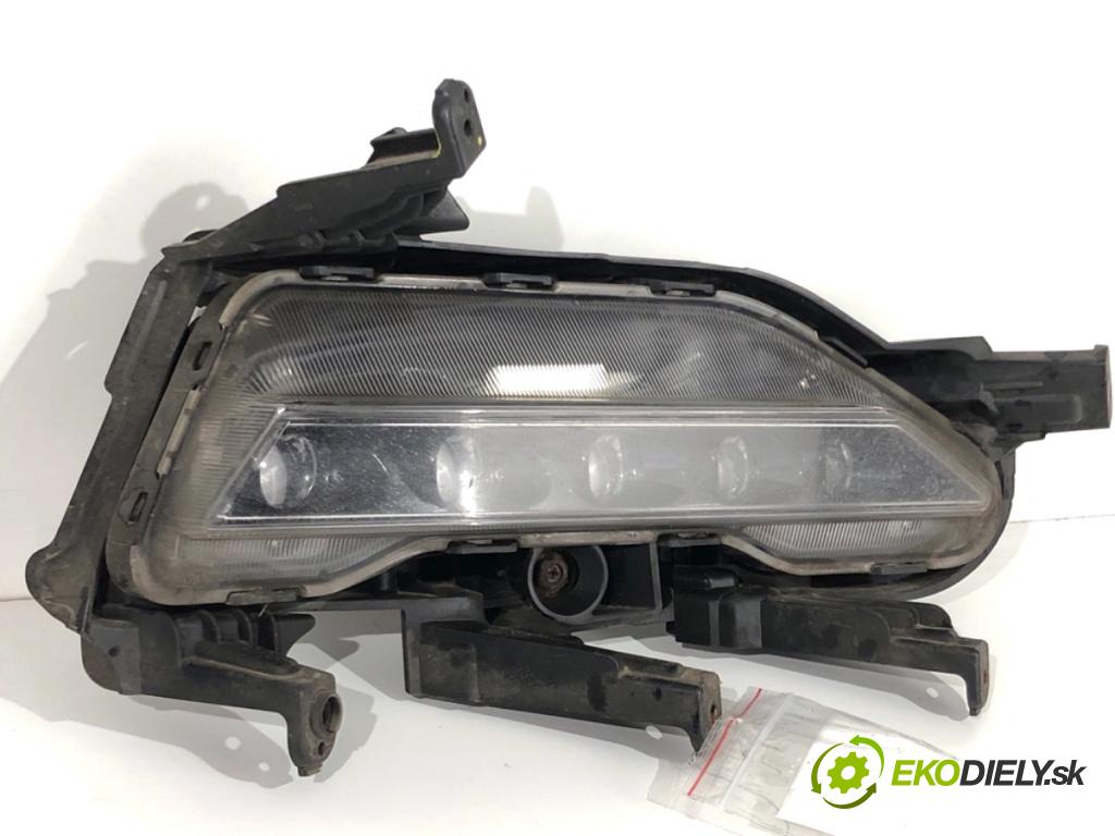 HYUNDAI i40 Kombi 2016 104 kW 1.7 CRDi 1685 hmlové svetlo, hmlovka pravý přední část