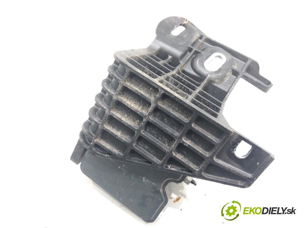 OPEL CORSA E liftback 2018 55 kW 1.4 (08, 68) 1398 Pumpa ABS 39084530 (Pumpa ABS)