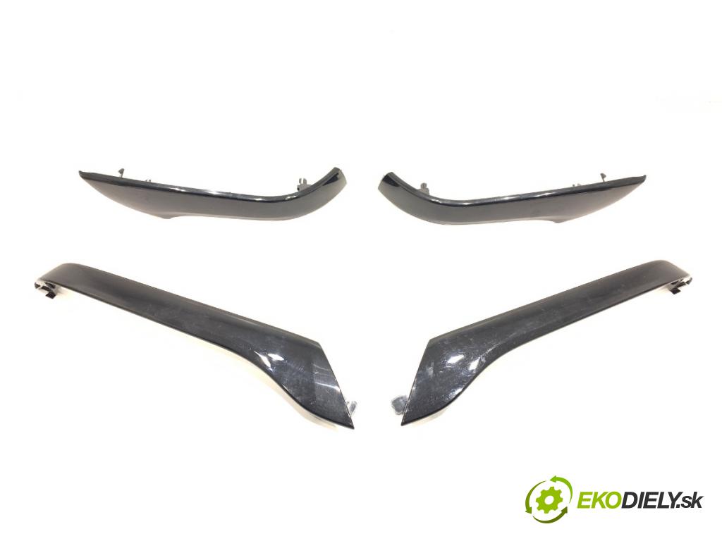 OPEL CORSA E liftback 2018 55 kW 1.4 (08, 68) 1398 lišty kryt 39050951 (Lišta)