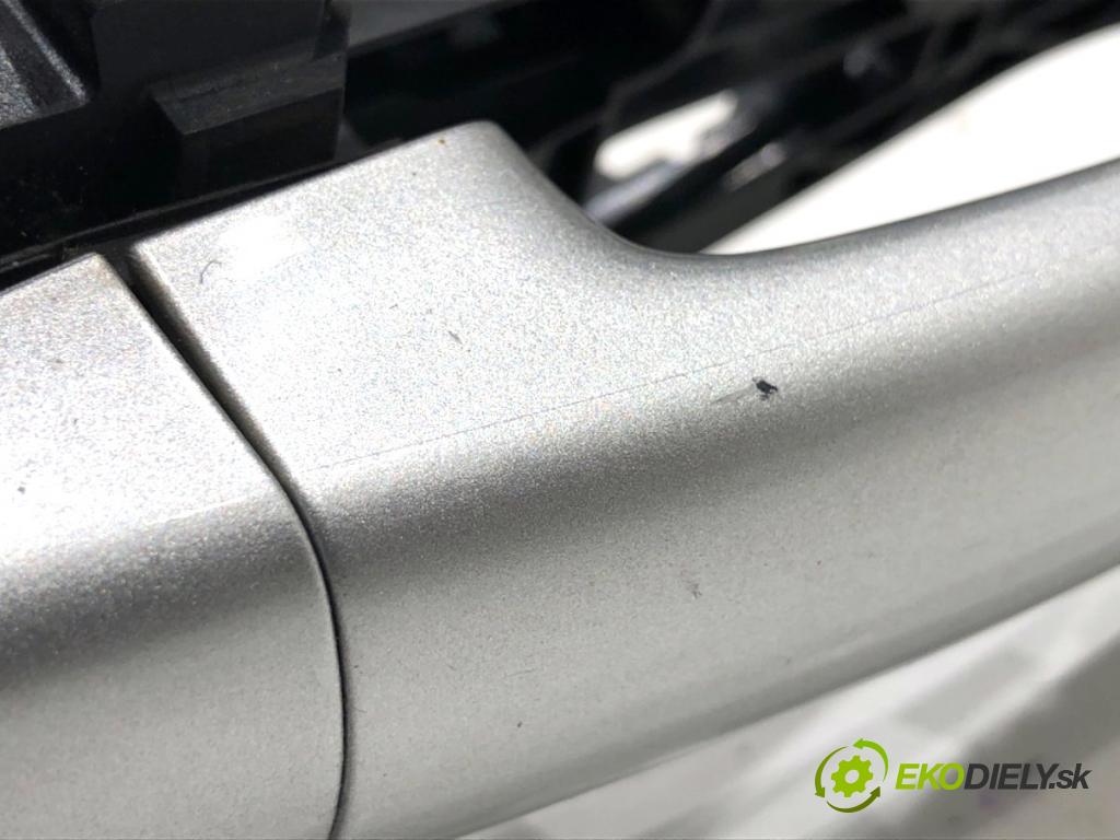 OPEL CORSA E liftback 2018 55 kW 1.4 (08, 68) 1398 Kľučka vonkajšia ľavy zad