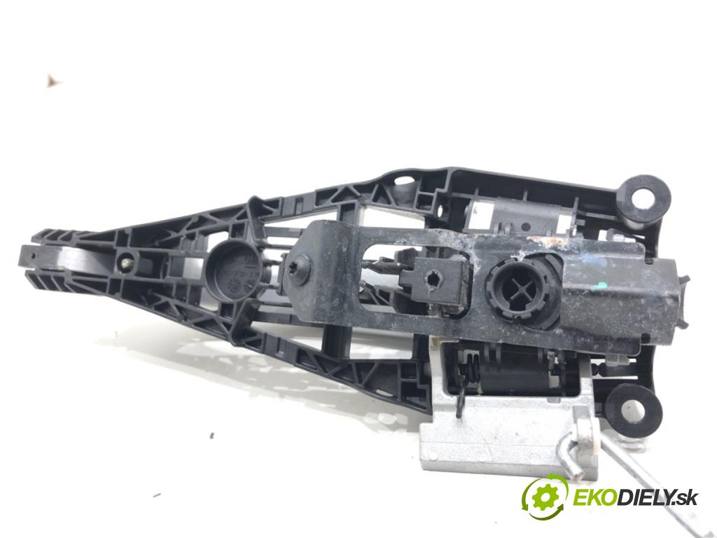 OPEL CORSA E liftback 2018 55 kW 1.4 (08, 68) 1398 Kľučka vonkajšia ľavy zad