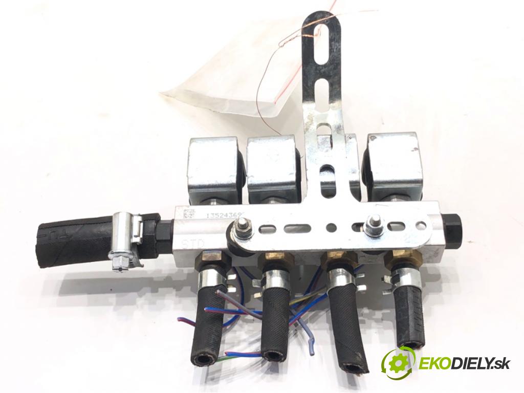 OPEL CORSA E liftback 2018 55 kW 1.4 (08, 68) 1398 vstrekovač LPG AC W01-4
