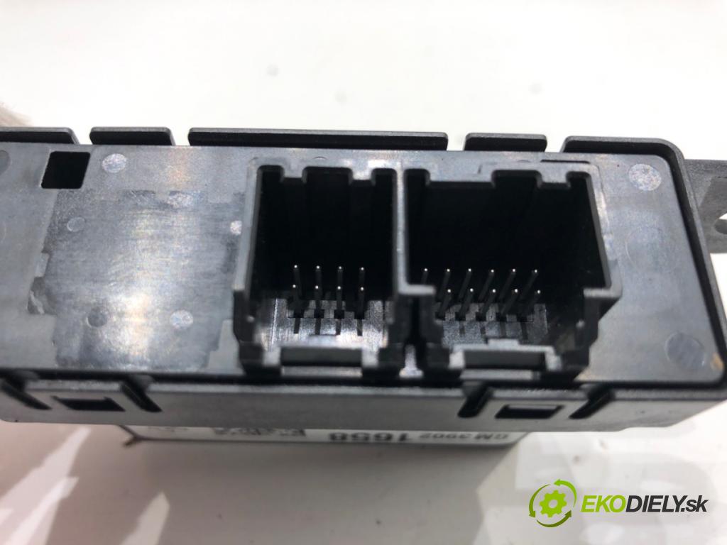OPEL CORSA E liftback 2018 55 kW 1.4 (08, 68) 1398 Modul PDC 39021658 (Riadiaca jednotka ostatné)
