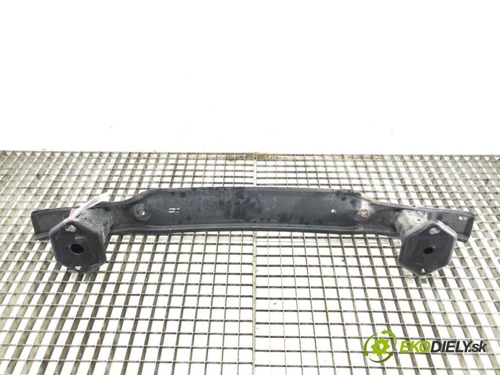BMW F20 liftback 2012 125 kW 118 i 1598 výztuha nárazníka zadní část 7240912 (Výztuhy zadní)