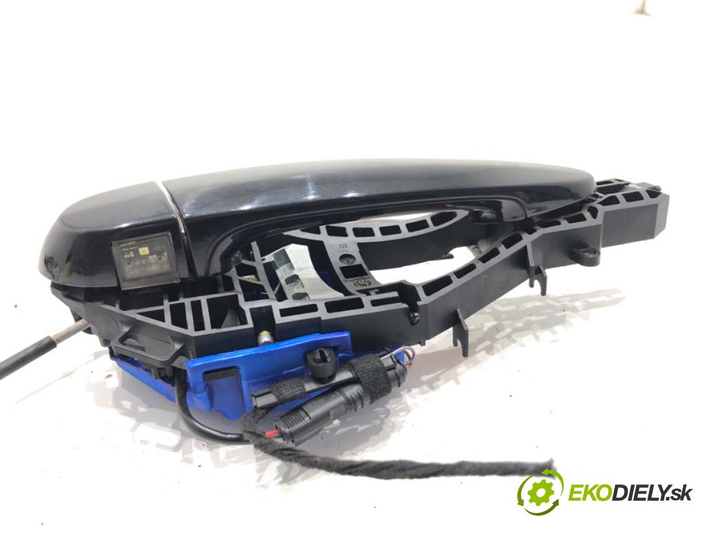 BMW F20 liftback 2012 125 kW 118 i 1598 Kľučka vonkajšia pravy zad OSVETLENÁ 7321642