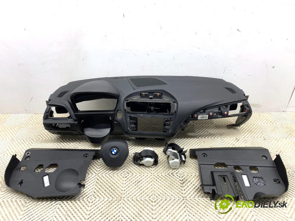 BMW F20 liftback 2012 125 kW 118 i 1598 Palubná doska silentbloku pasy 9226003 6791332