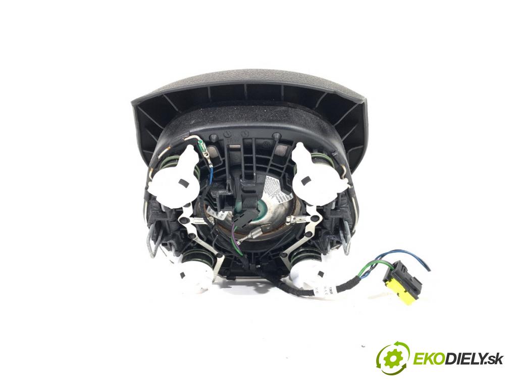 BMW F20 liftback 2012 125 kW 118 i 1598 Palubná doska silentbloku pasy 9226003 6791332