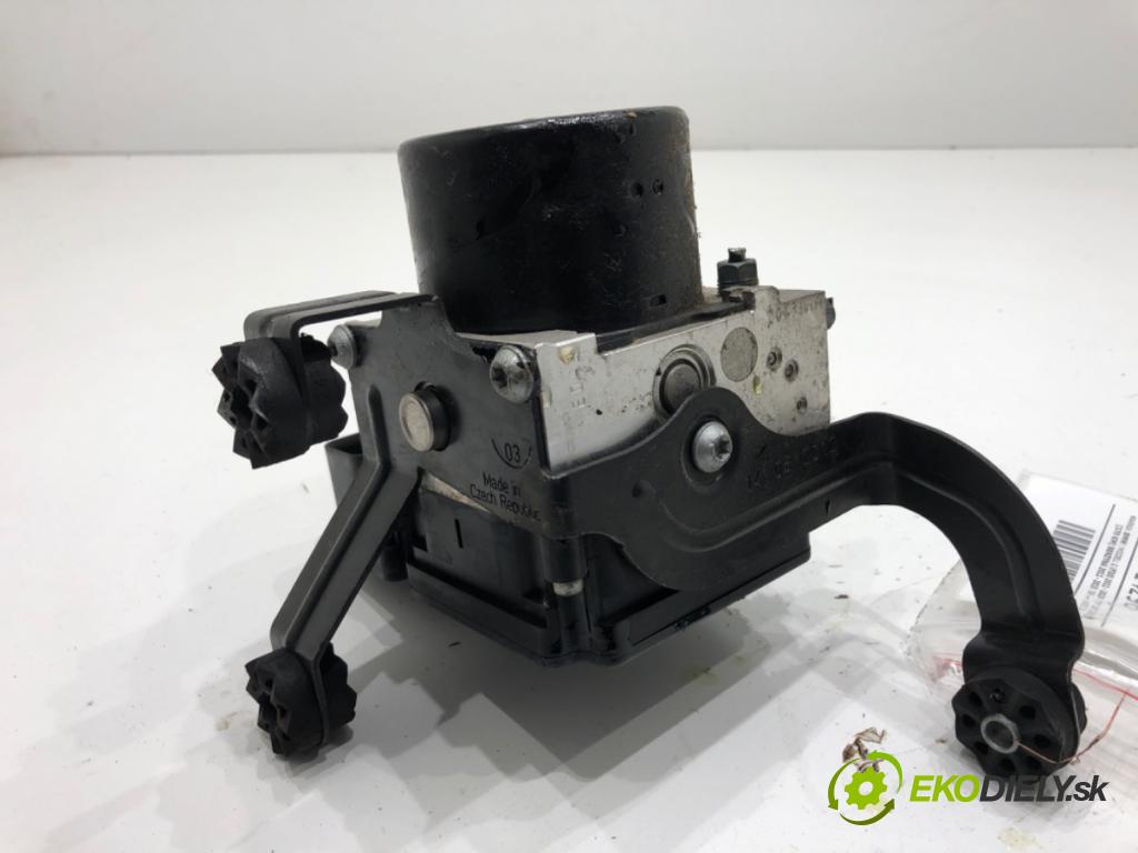 BMW F20 liftback 2012 125 kW 118 i 1598 Pumpa ABS 6793931 (Pumpa ABS)