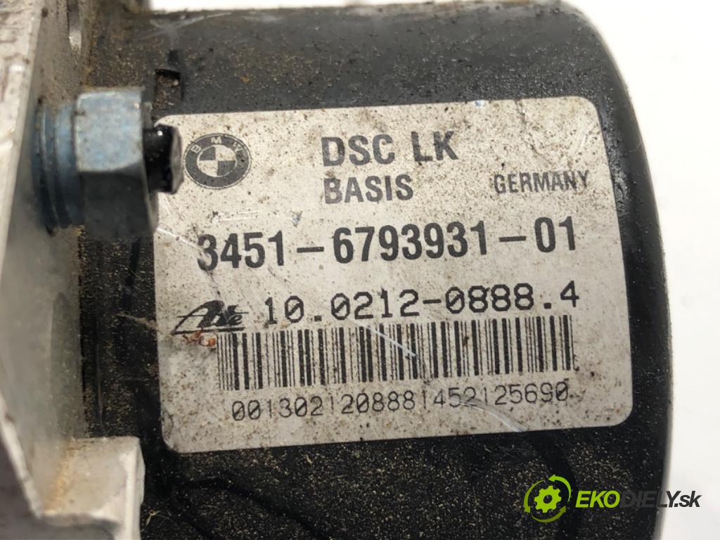 BMW F20 liftback 2012 125 kW 118 i 1598 Pumpa ABS 6793931 (Pumpa ABS)