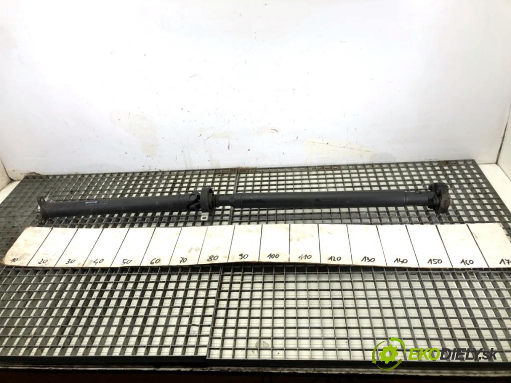 BMW F20 liftback 2012 125 kW 118 i 1598 kardaň hřídel hnací zadní část 7637025 (Kardanové hřídele)