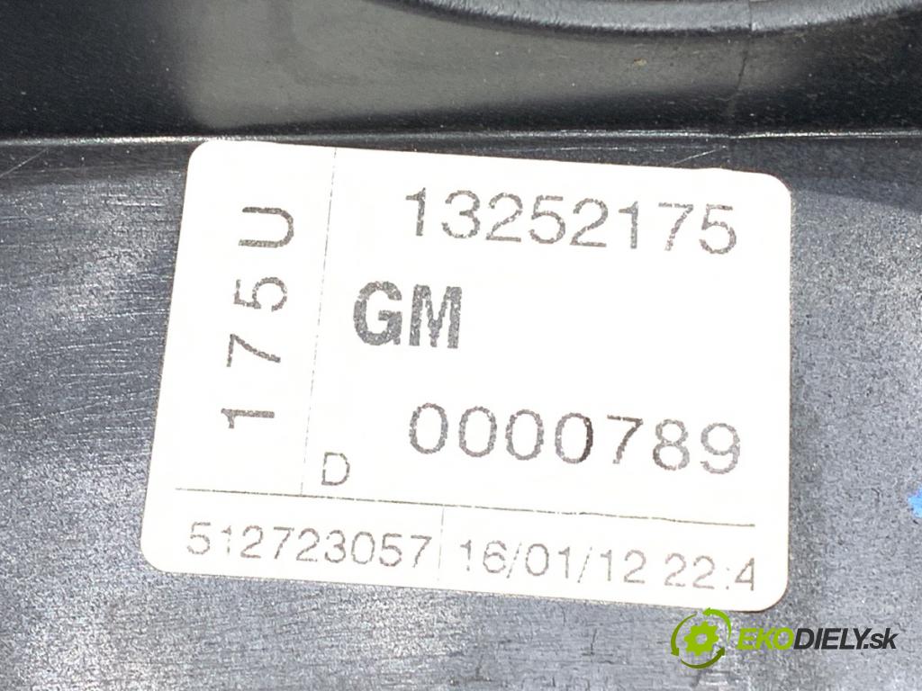 OPEL ASTRA J liftback 2012 81 kW 1.7 CDTI (08) 1686 PEDÁL: 13252175 (Potenciometer plynového pedálu)