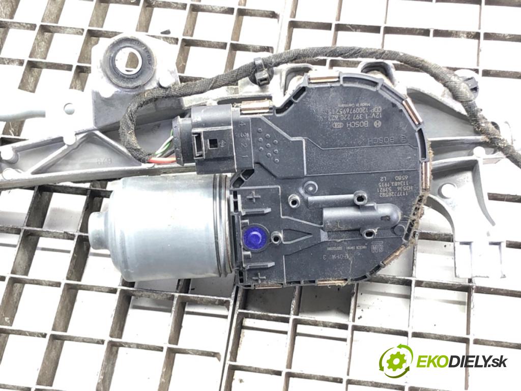 OPEL ASTRA J liftback 2012 81 kW 1.7 CDTI (08) 1686 Mechanizmus stieračov predný 13262434 (Motorček stieračov predný)